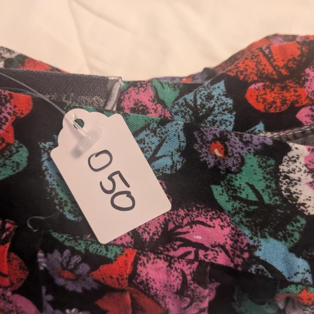 Via Sant Andrea Vintage Floral Midi Skirt โ 34" Waist - Picture 5 of 5